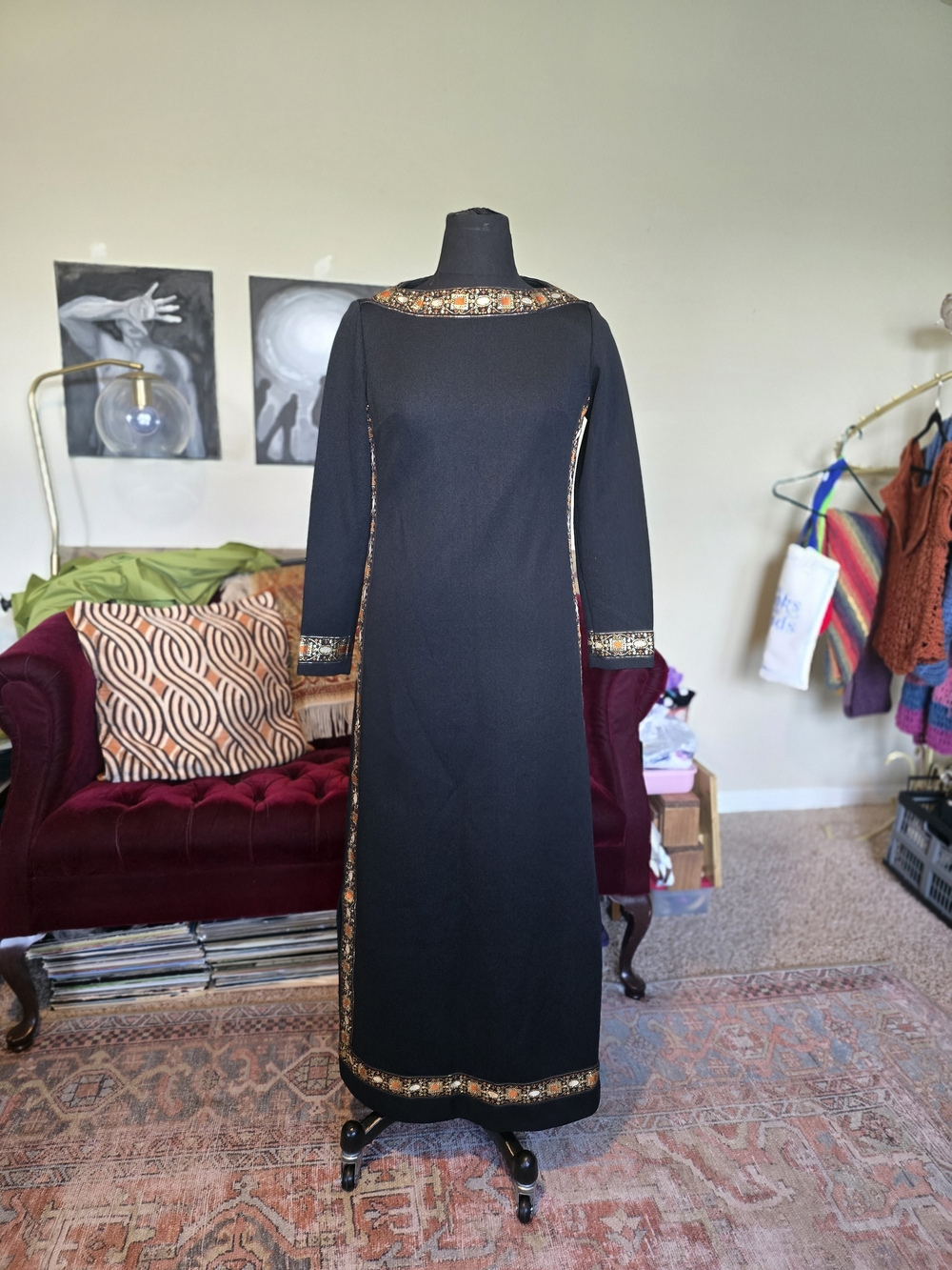 Women's Black Vintage Long Sleeve Embellished Maxi Dress